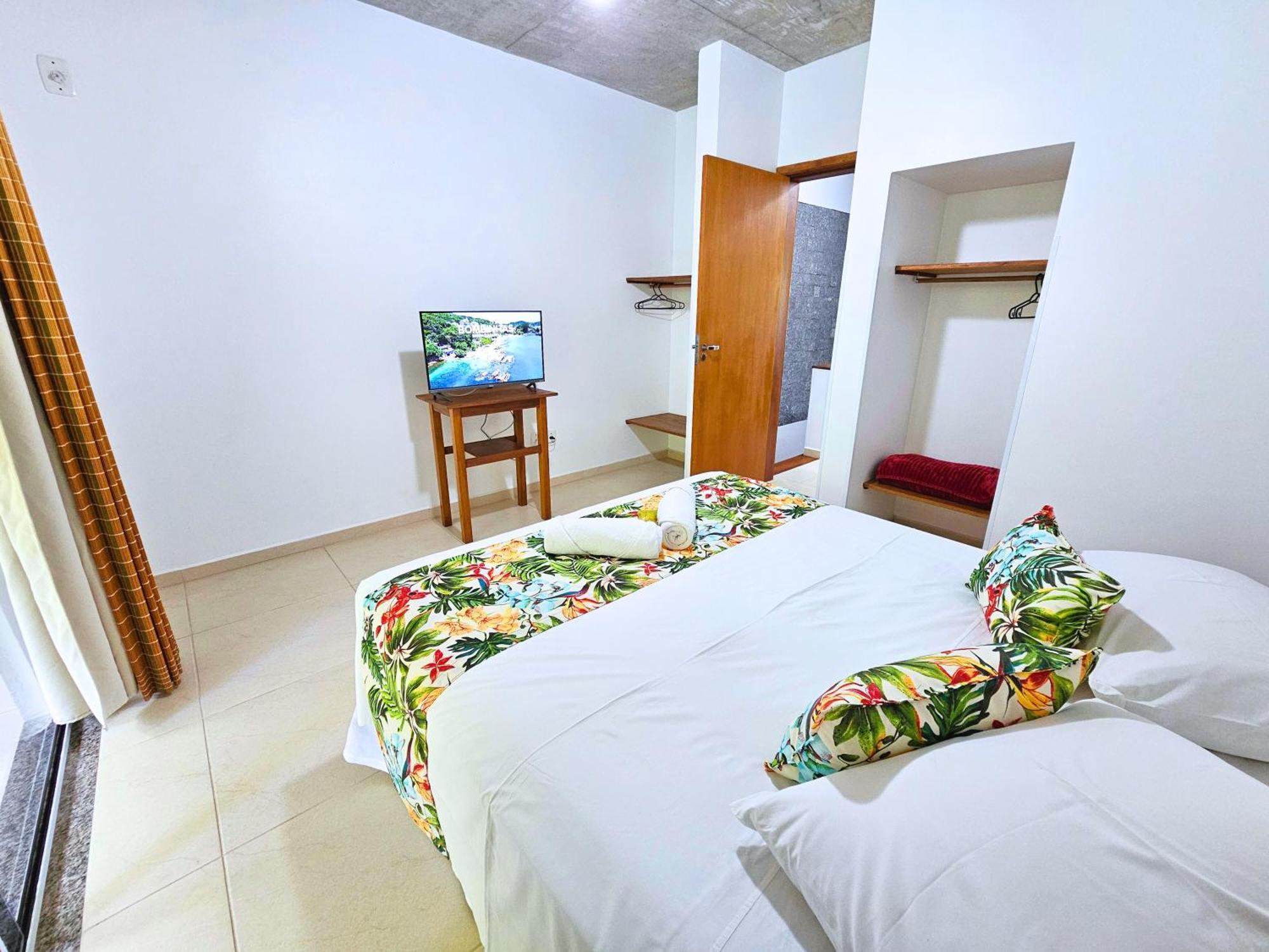 Residencial Dona Mônica Estalagem 2*